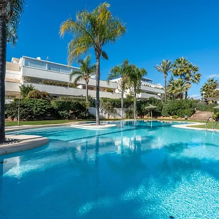 Apartment Altos De Banus I Momento *